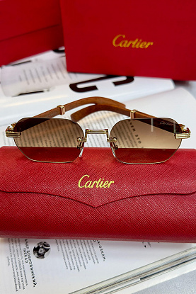 Прямогугольные солнцезащитные очки Cartier