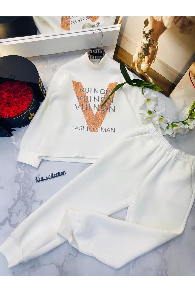 Lоuis Vuittоn Женский брендовый костюм белого цвета 
