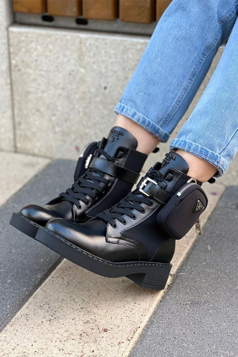 Prada Женские кожаные ботинки - Black