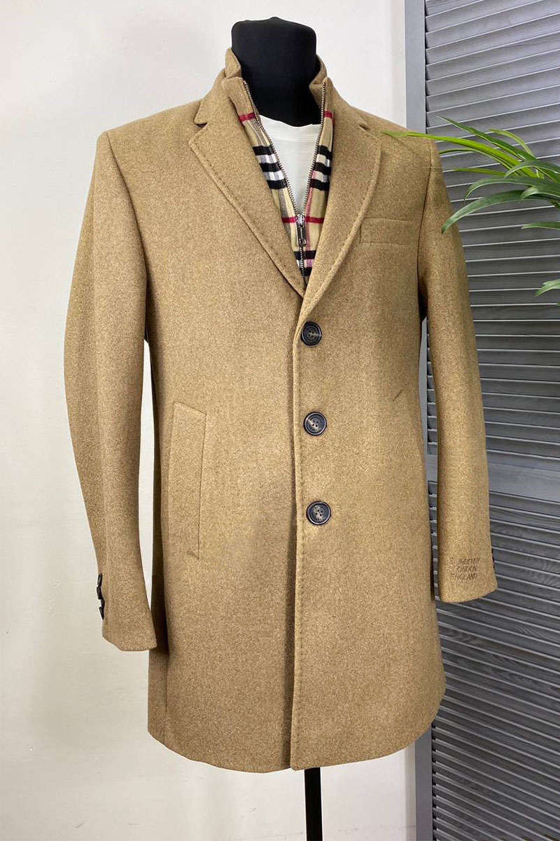 Burberry Бежевое мужское пальто London England logo-embroidered