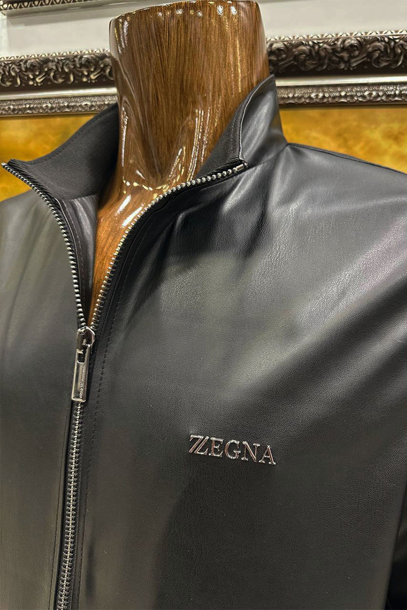 Zegna Чёрная кожаная куртка metal logo