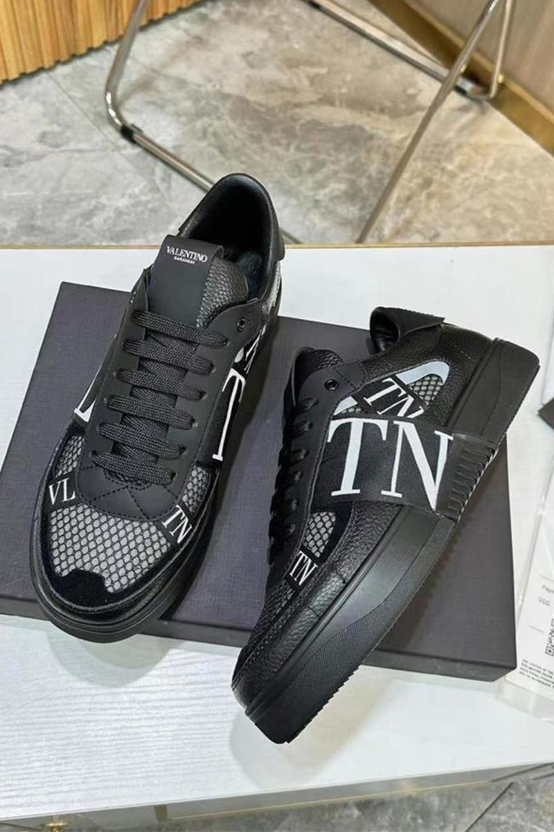 Valentino Кожаные кроссовки VL7N low-top - Black