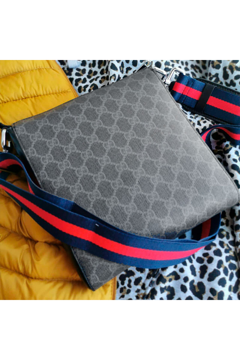 Gucci Кожаная сумка GG Black Small messenger bag 21x23 см