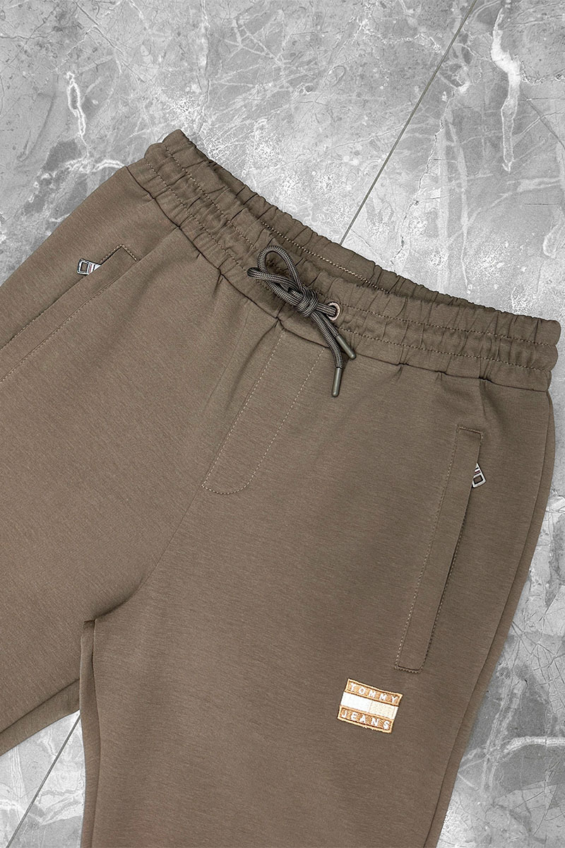 Tommy Hilfiger Спортивные штаны бежевого цвета logo-embroidered