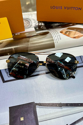 Брендовые солнцезащитные очки-авиаторы