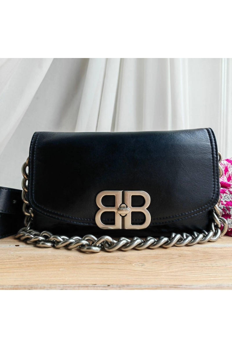Balenciaga Кожаная сумка Bb Soft Flap 23x12 см - Black / Silver