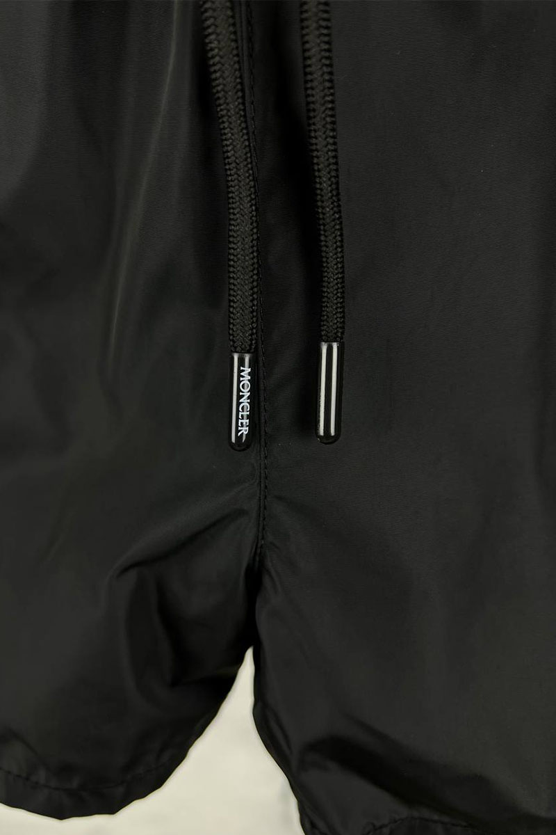 Moncler Мужские чёрные шорты logo-patch