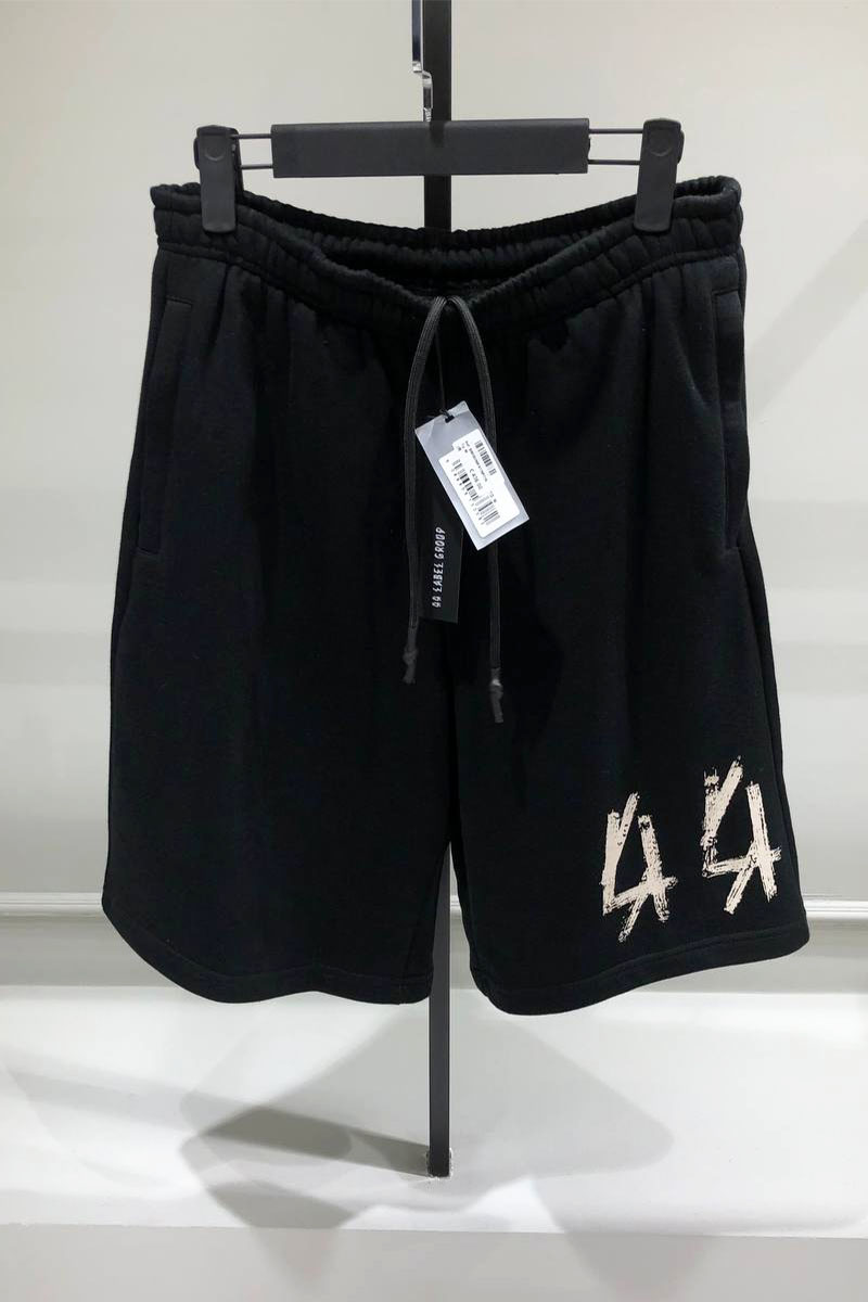 Designer Clothing Мужские чёрные шорты 44 Label Group