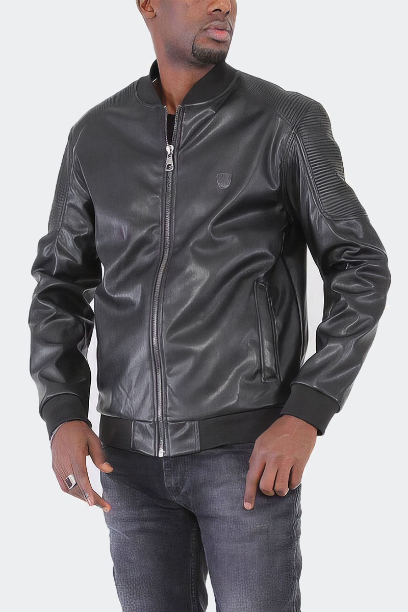 Emporio Armani EA7 Кожаная куртка чёрного цвета