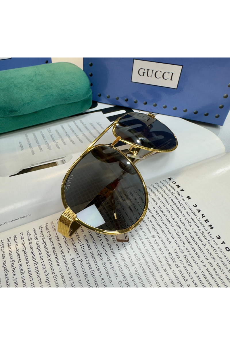 Gucci Солнцезащитные очки GG Monogram