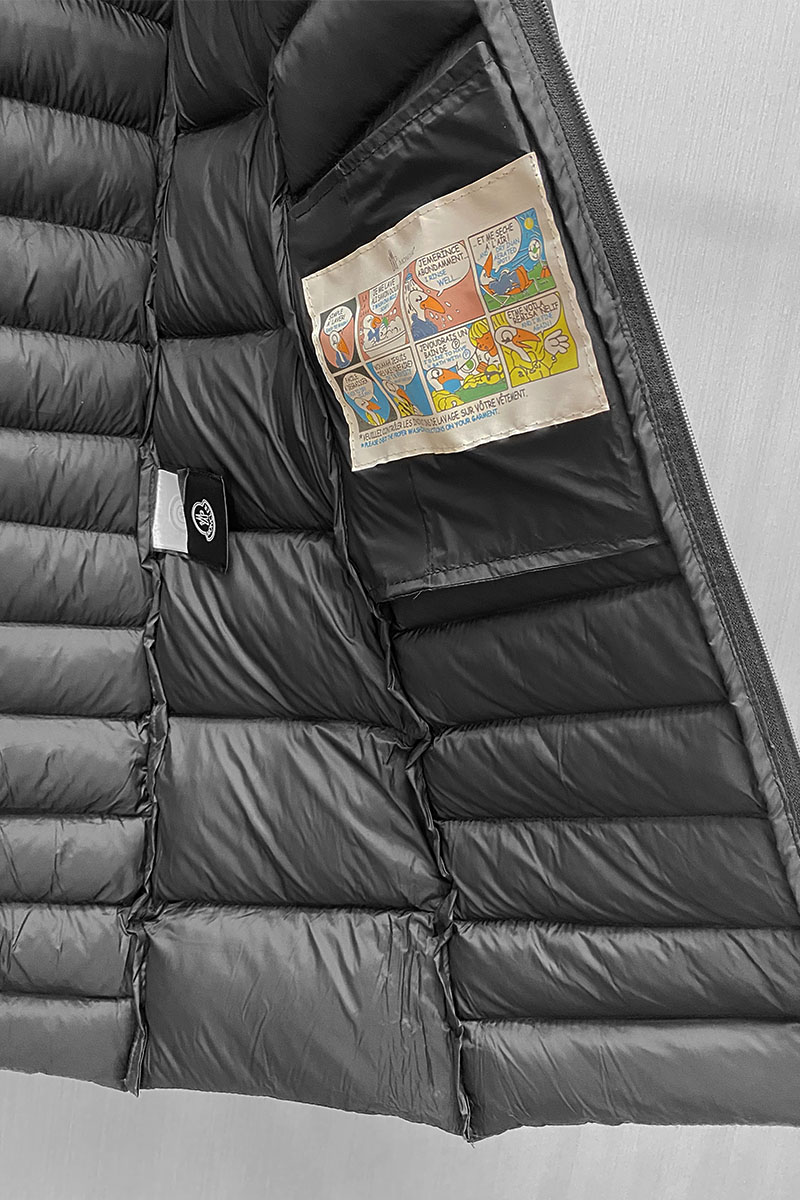 Moncler Женская брендовая парка чёрного цвета