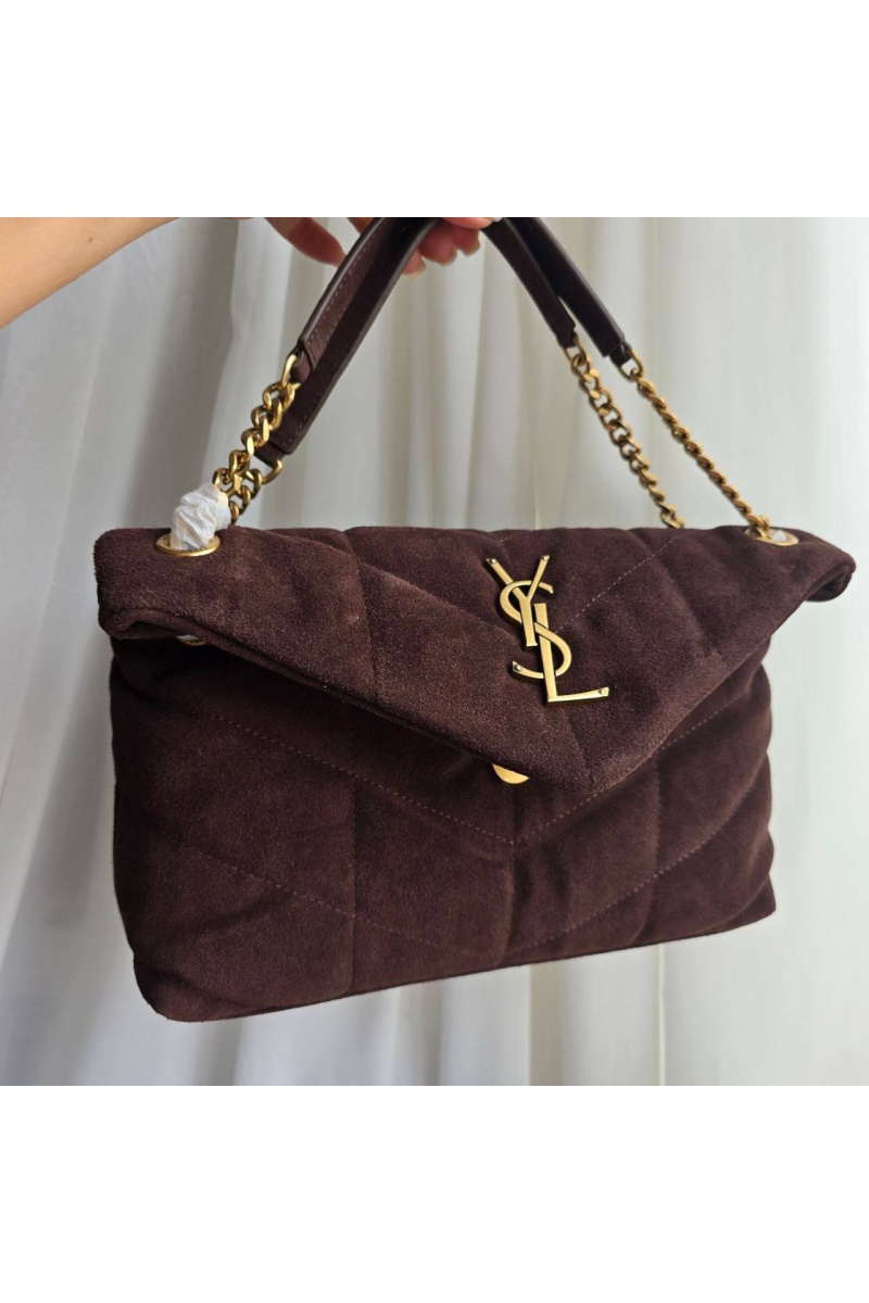 Yves Saint Laurent Замшевая сумка 23x15 см