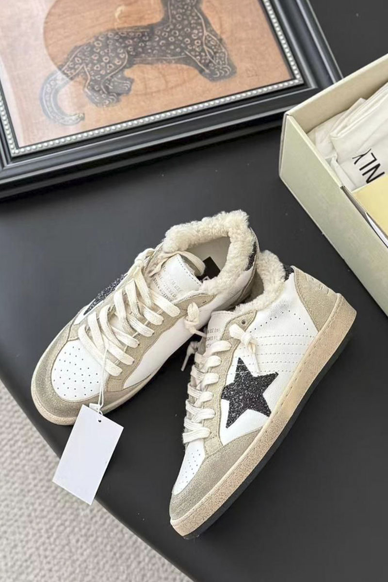 Designer Clothing Женские кроссовки с мехом Golden Goose