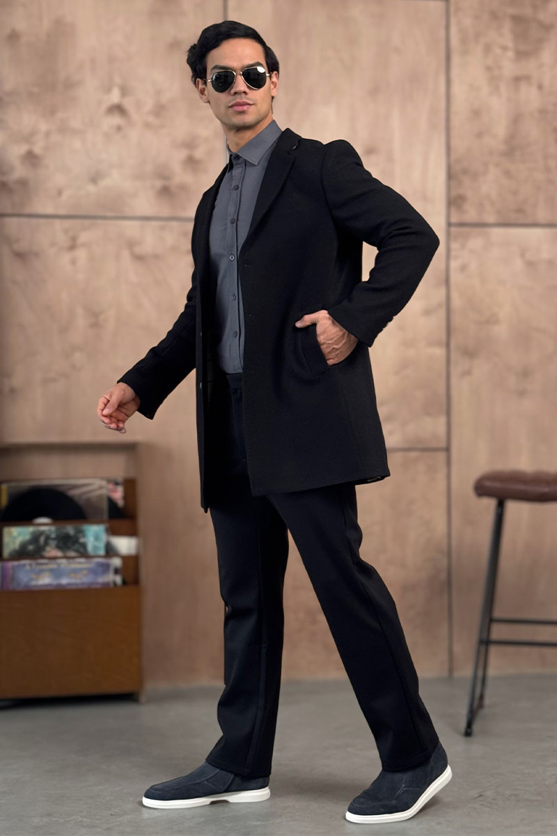 Loro Piana Мужское пальто чёрного цвета 