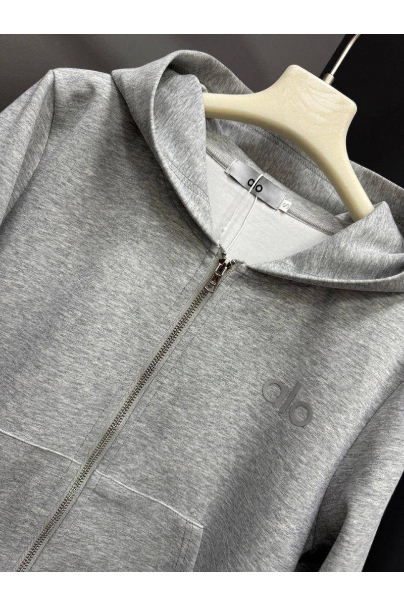Designer Clothing Женский серый костюм Alo premium