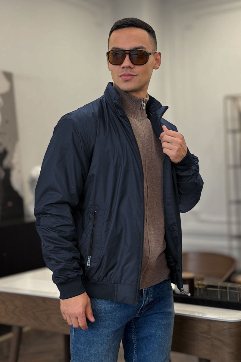 Hugо Воss Мужская тёмно-синяя куртка logo-patch 