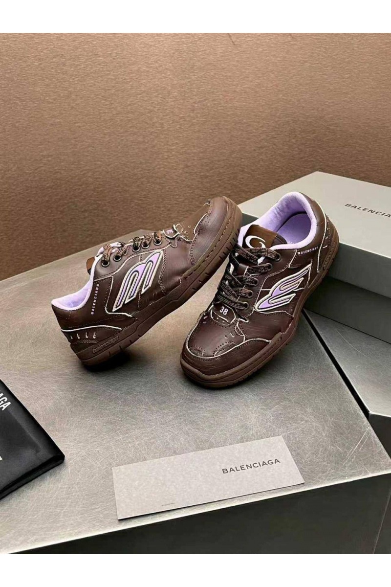 Balenciaga Женские кожаные кроссовки Hamptons Worn-Out premium