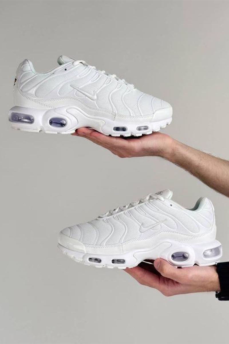 Nike Кроссовки AM Plus "Triple White"