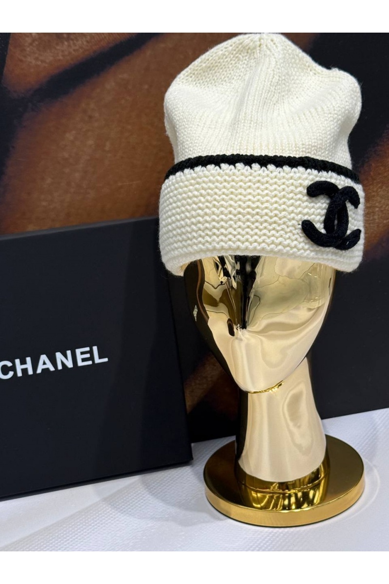 Chаnеl Шапка logo-embroidered premium - White