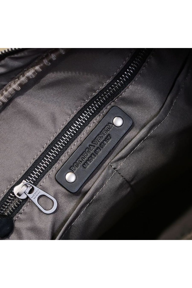 Bottega Veneta Кожаный портфель Premium 39x29x7 см