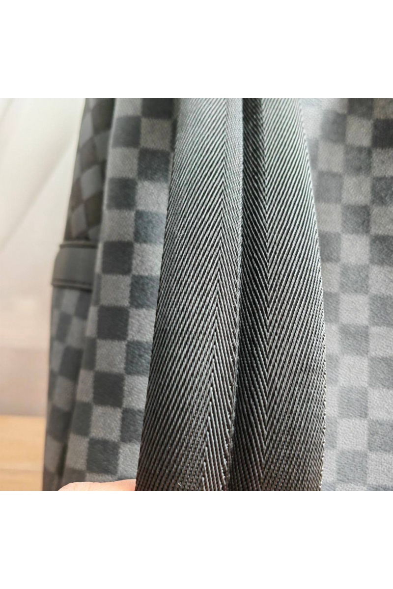 Lоuis Vuittоn Кожаный рюкзак Discovery PM 38x28 см