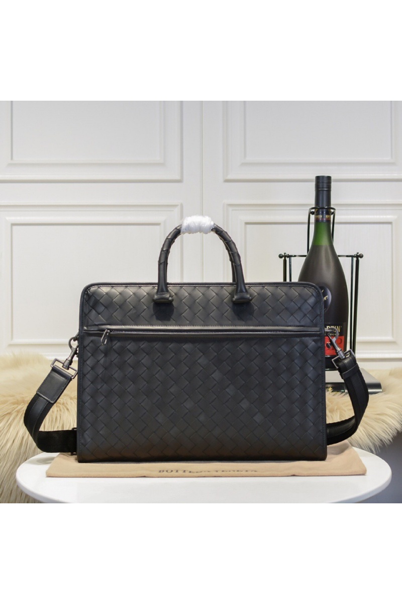 Bottega Veneta Кожаный портфель Premium 41x31x7 см