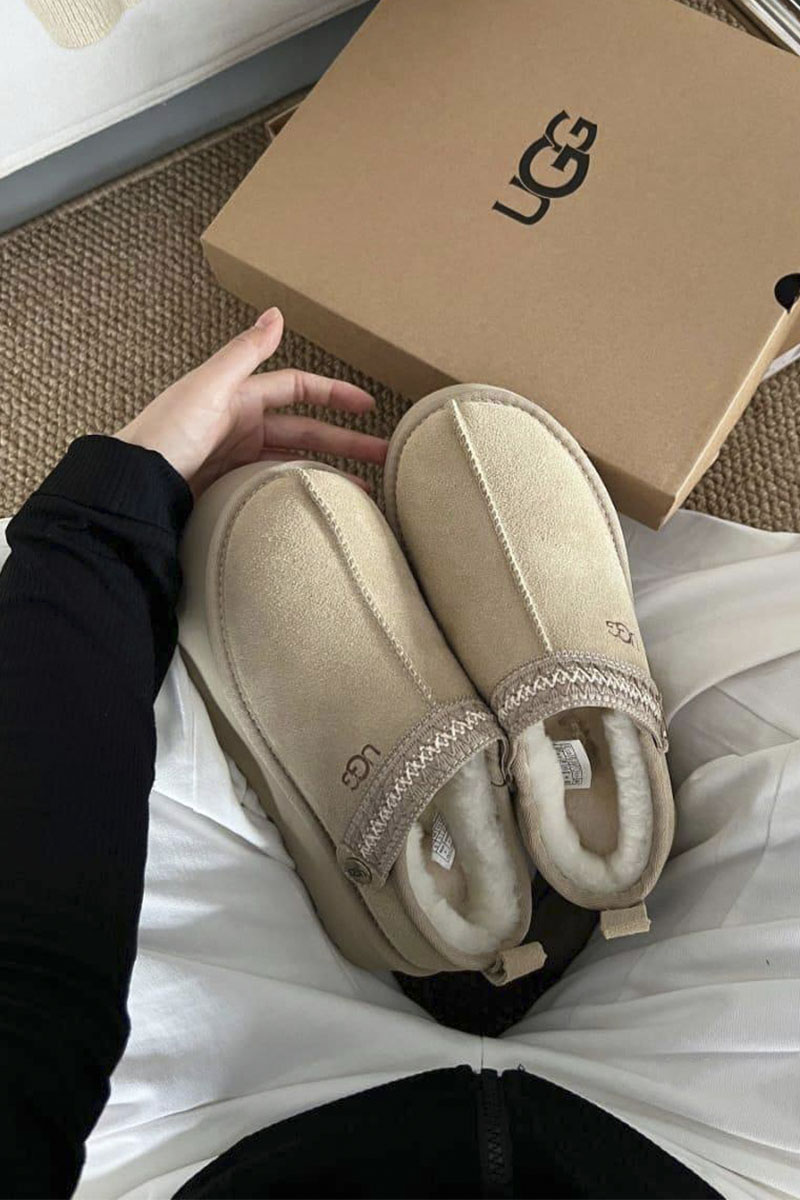 UGG Замшевые женские слиперы с мехом Lanah