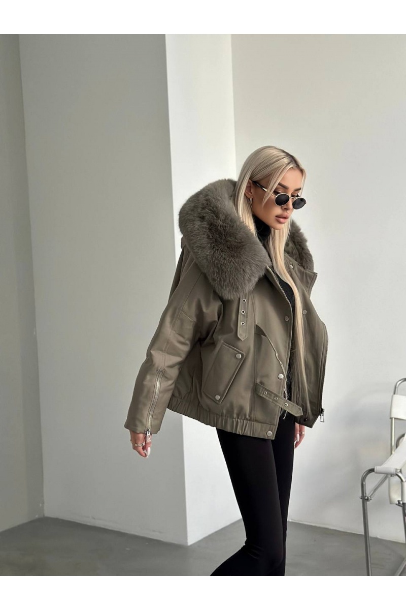 Designer Clothing Женский пуховик с мехом