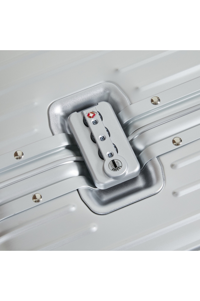 Rimowa Чемодан Aluminum L Premium 76x50x27 см