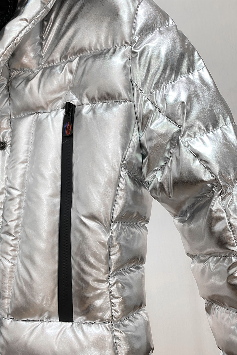 Moncler Женская брендовая куртка серебряного цвета