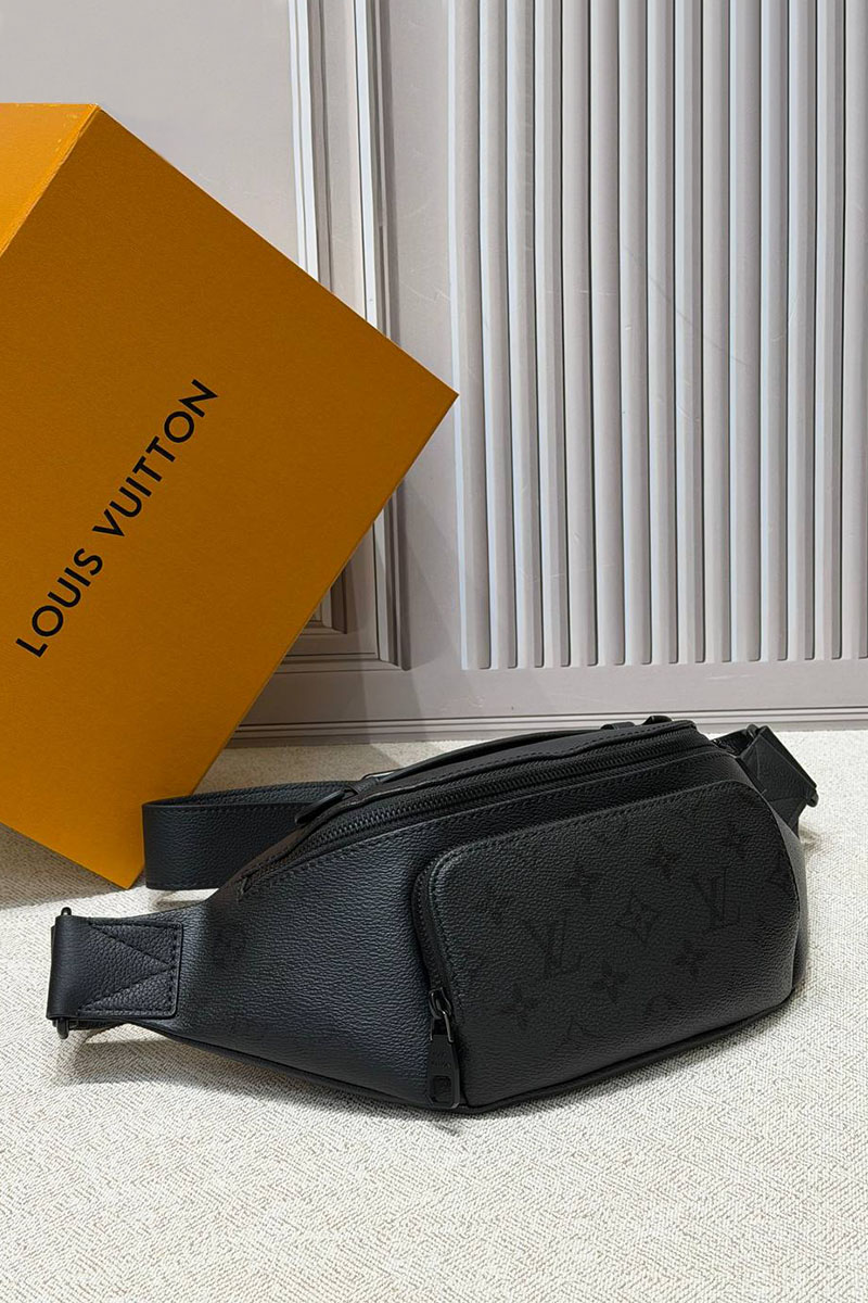Lоuis Vuittоn Кожаная сумка Rush Bumbag premium 30x15x8 см