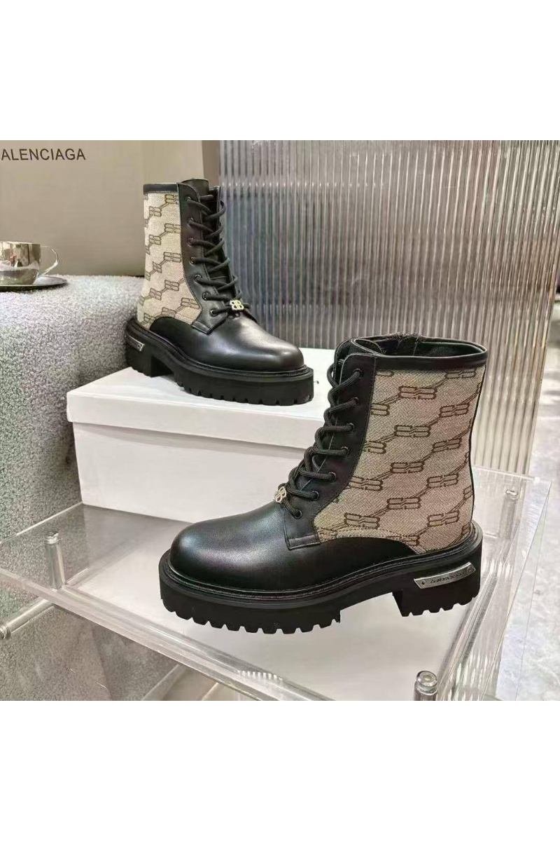 Balenciaga Женские кожаные ботинки чёрного цвета