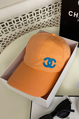 Бейсболка оранжевого цвета logo-embroidered