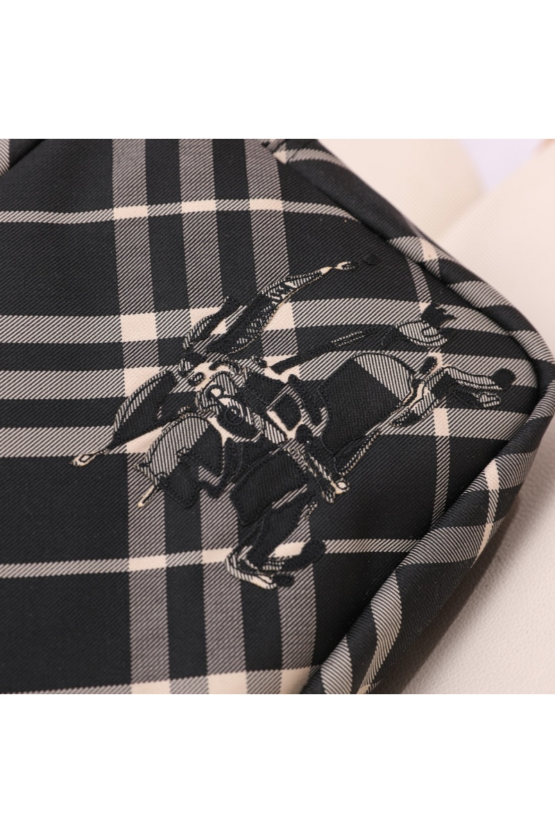 Burberry Текстильная сумка Premium 25x12x18 см