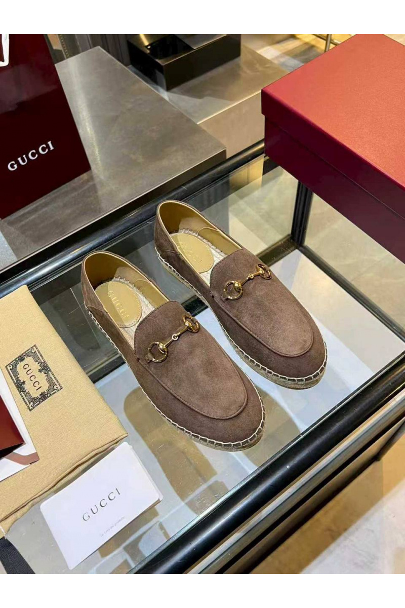 Gucci Женские замшевые лоферы GG Horsebit premium