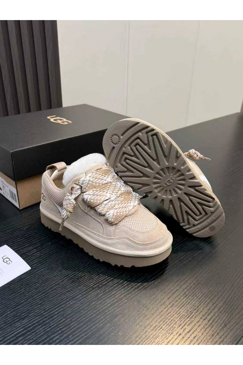 UGG Женские замшевые ботинки UGG Lowmel