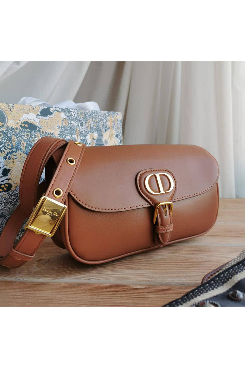 Dior Кожаная коричневая сумка 22x13 см