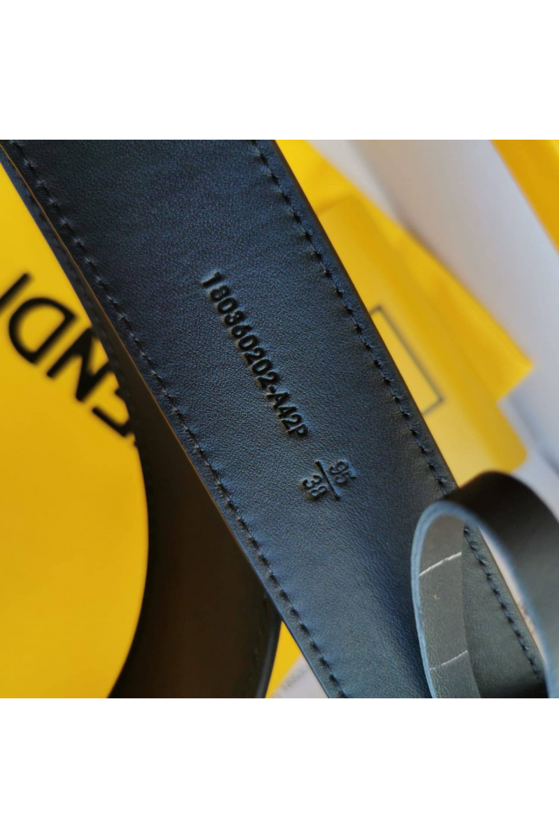 Fendi Кожаный ремень - ширина 3.5 см, длина 95 / 110 см