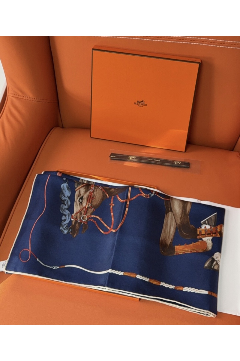 Hermes Платок Grand Galop premium 88x88 см