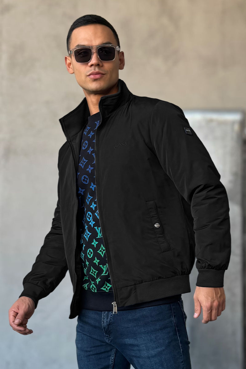 Hugо Воss Мужская чёрная ветровка logo-patch