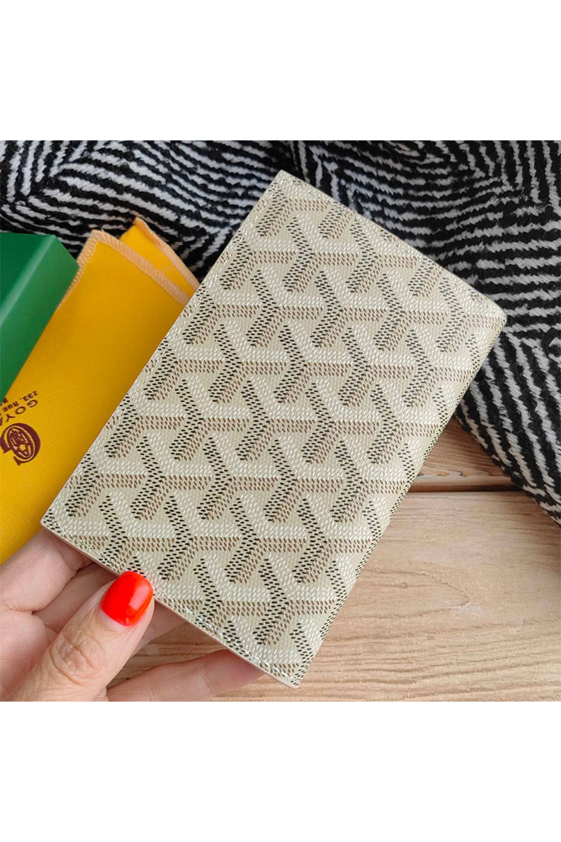 Designer Clothing Кожаная обложка на паспорт Goyard - Beige 10х14 см