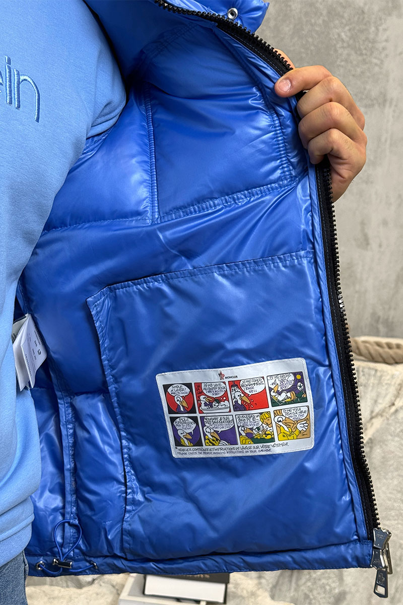 Moncler Пуховик голубого цвета Montbeliard