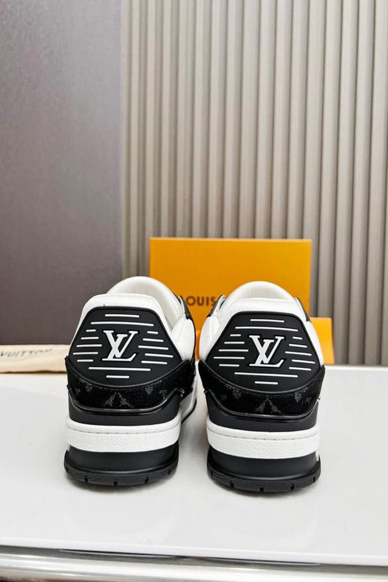 Lоuis Vuittоn Кожаные кроссовки Trainer Monogram - White / Black