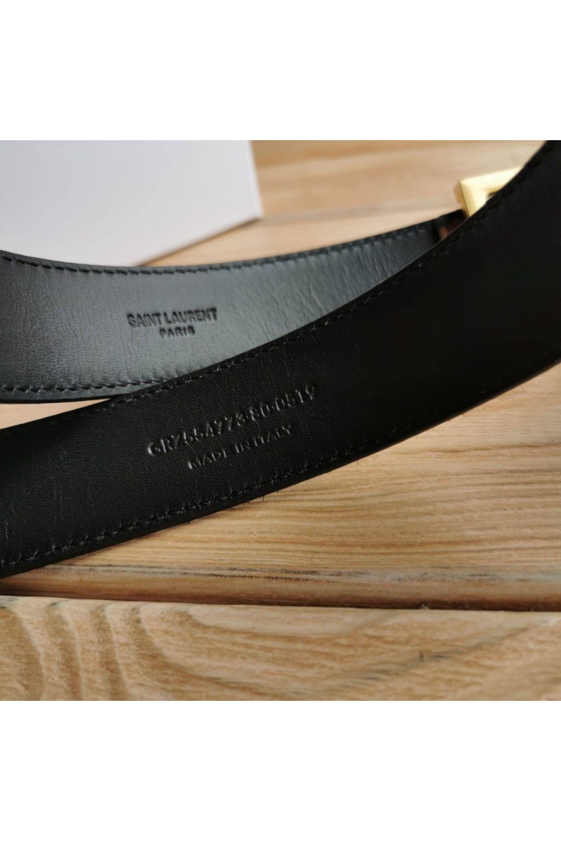 Yves Saint Laurent Кожаный ремень (ширина 3 см, длина 80 / 85 см)