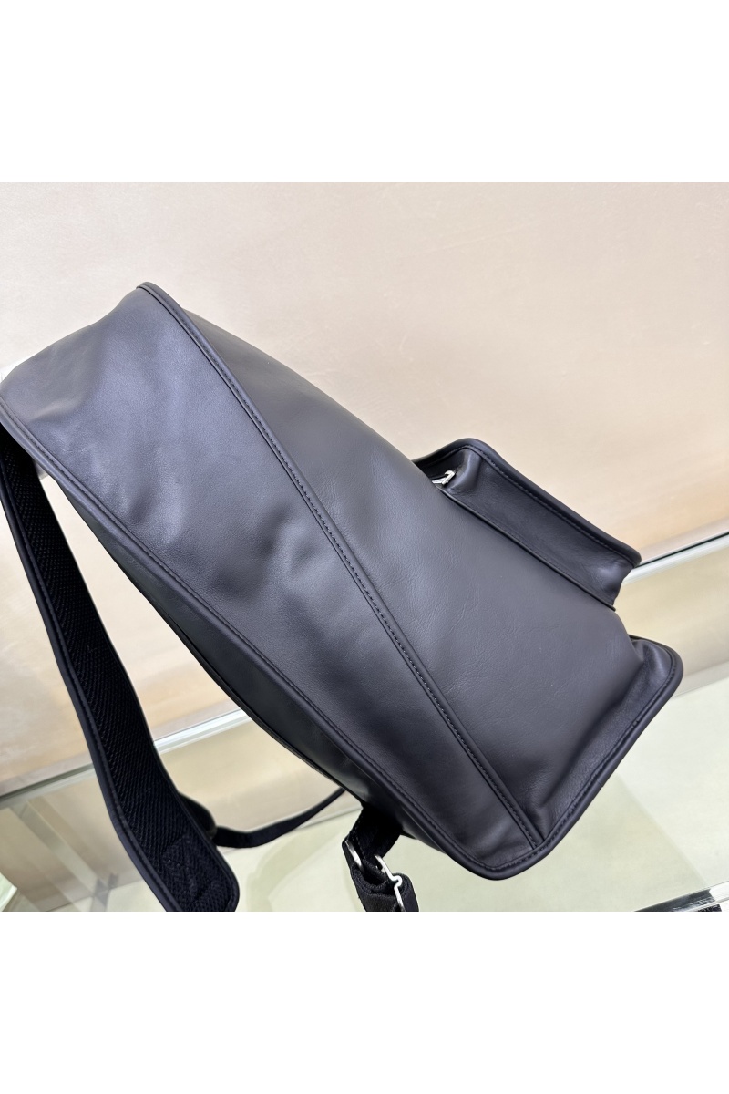 Burberry Кожаный рюкзак Shield Premium 46x39x21 см