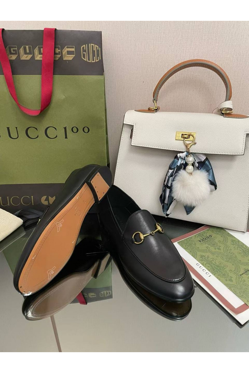 Gucci Женские кожаные лоферы чёрного цвета