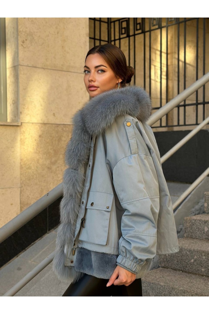 Max Mara Женский синий пуховик с мехом Max Mara
