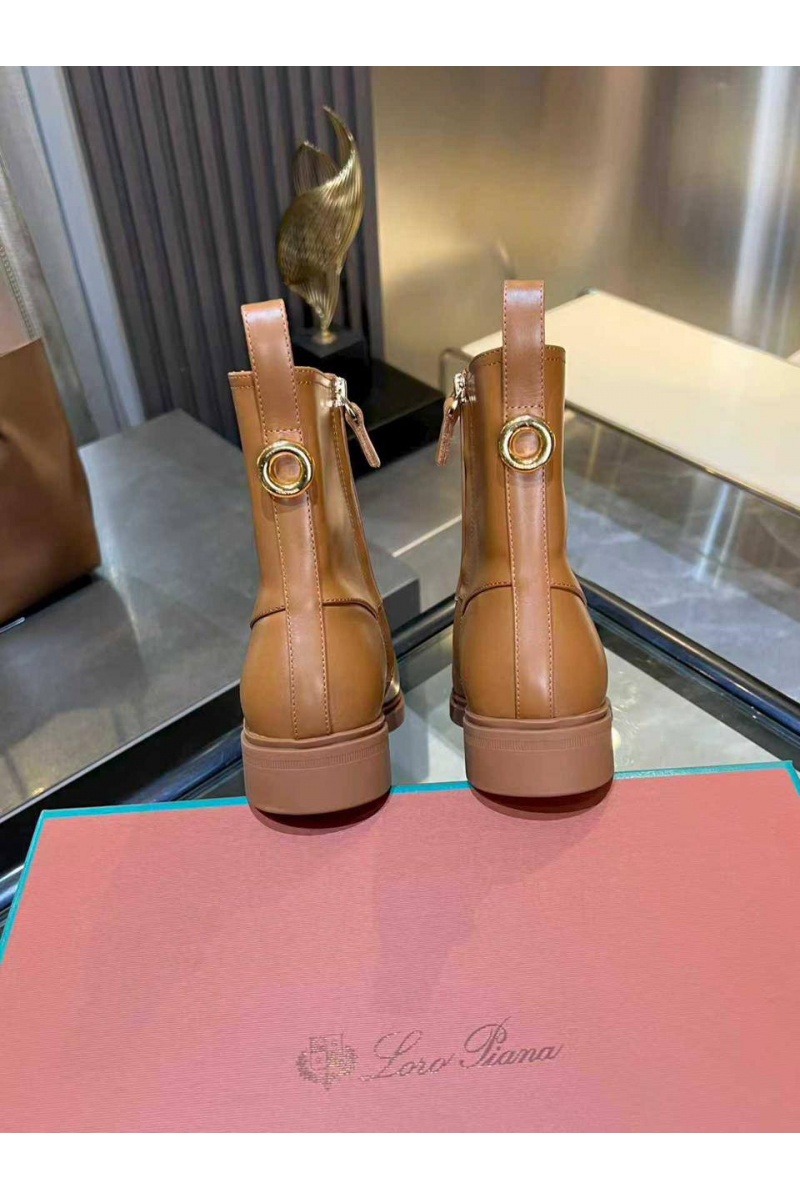 Loro Piana Женские кожаные сапоги