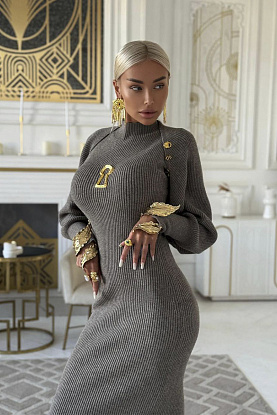 Женское трикотажное платье двойка серого цвета