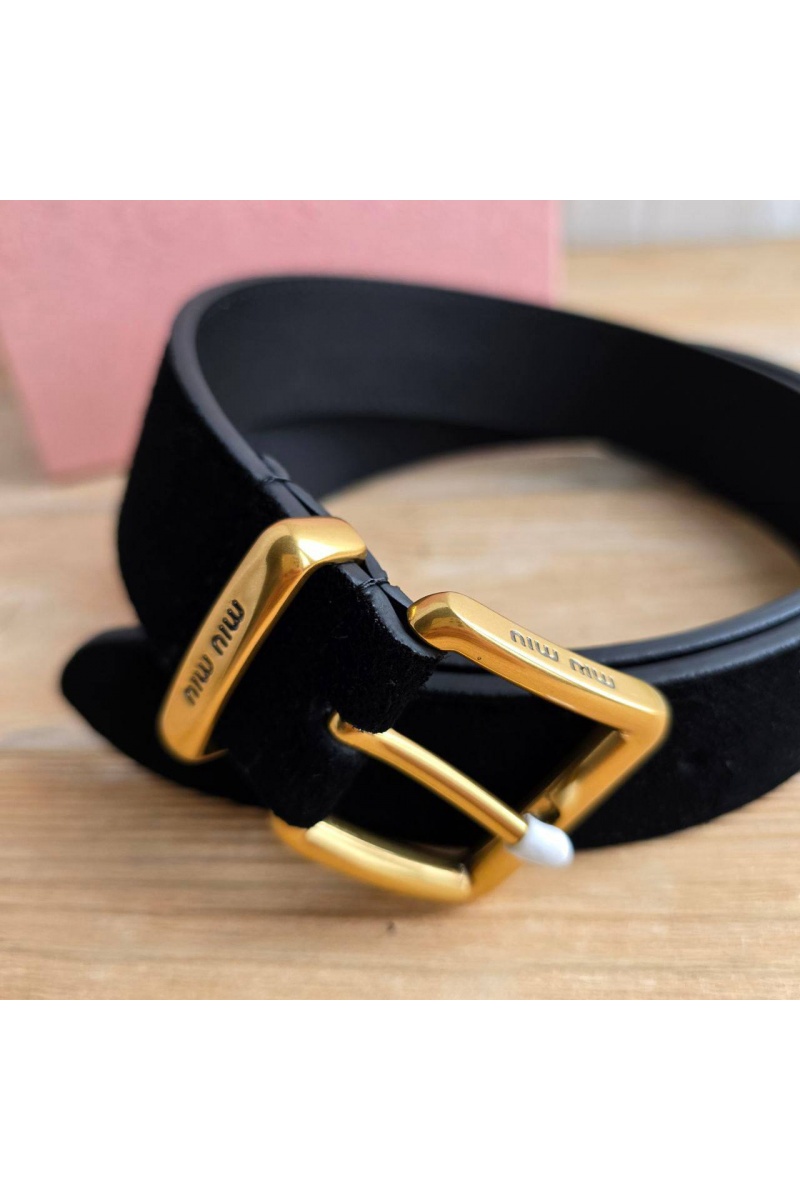 MIU MIU Замшевый ремень чёрного цвета - длина 80 / 85 см